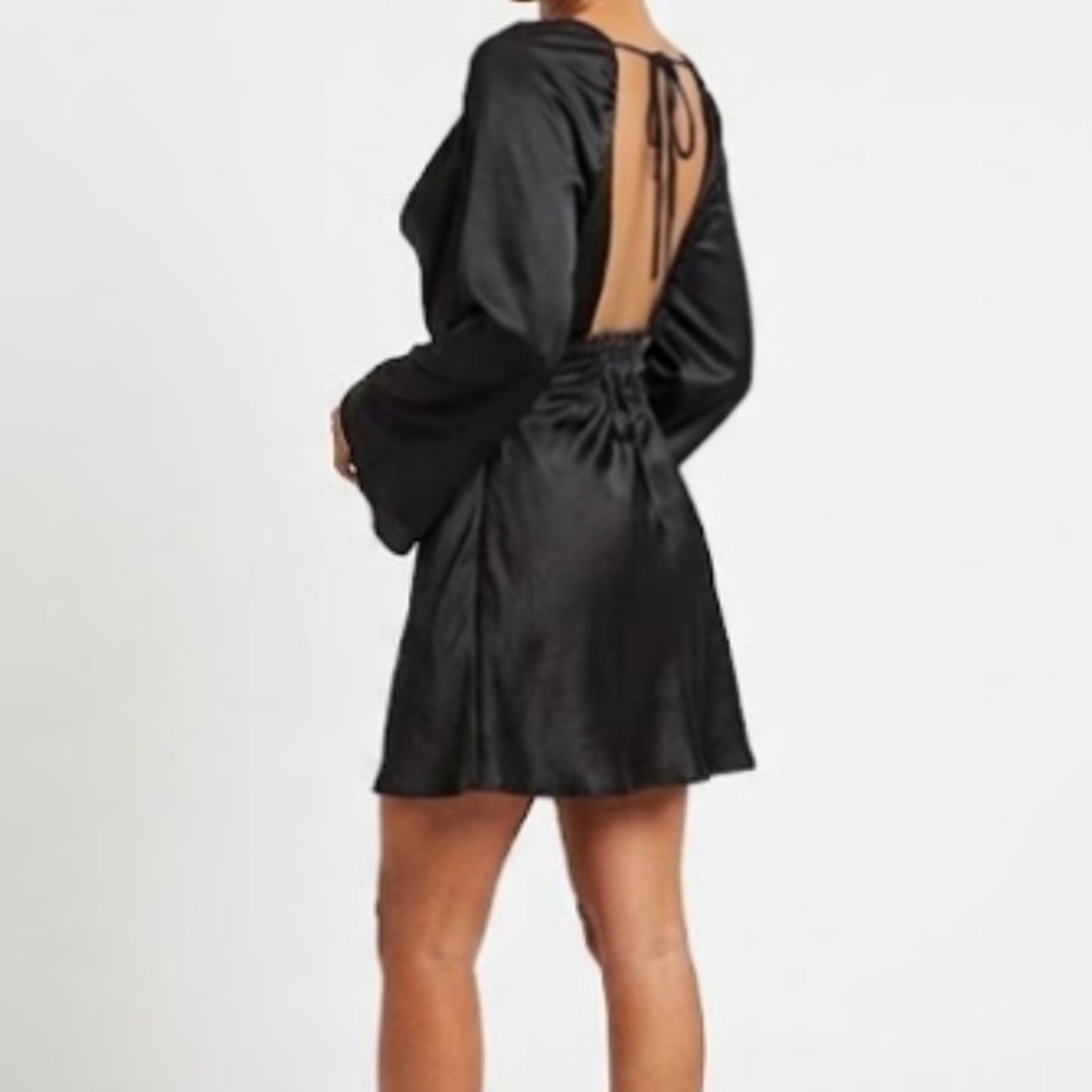 Beginning Boutique Whimsigoth Satin Mini Dress Open Back Bell Sleeve USA Black M